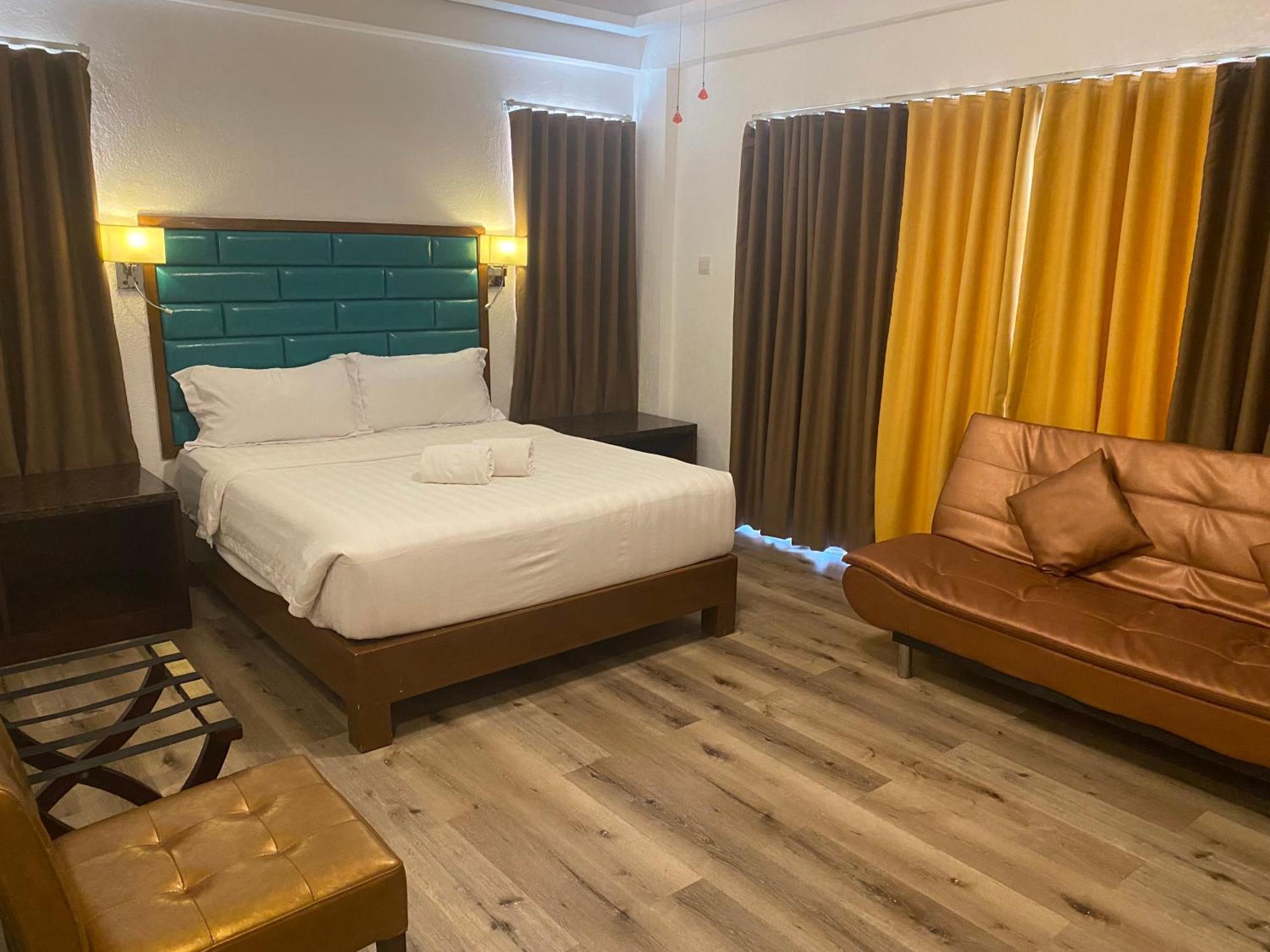 El Puerto Marina Beach Resort & Vacation Club Lingayen المظهر الخارجي الصورة