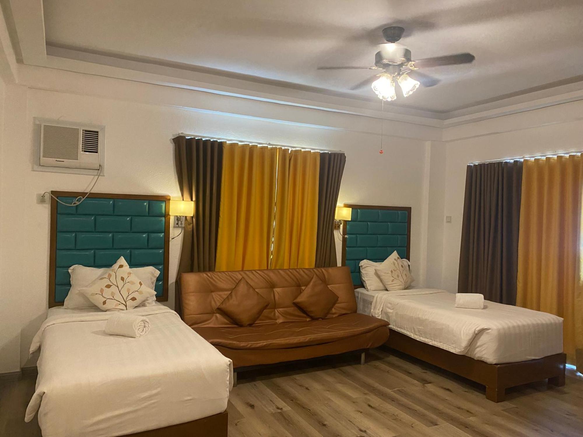 El Puerto Marina Beach Resort & Vacation Club Lingayen المظهر الخارجي الصورة