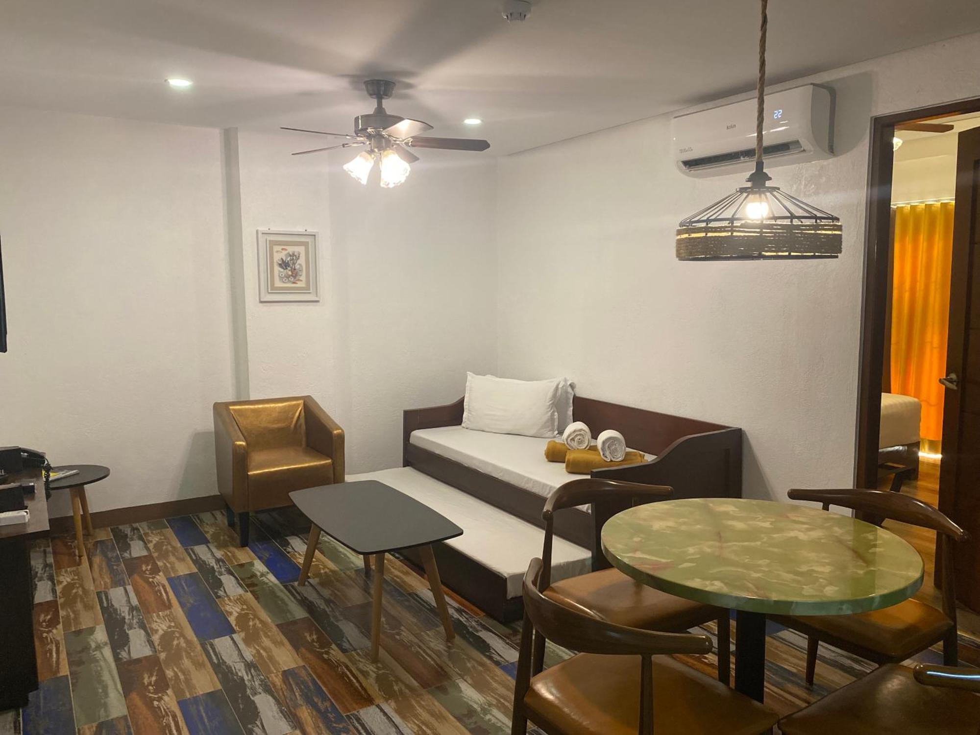 El Puerto Marina Beach Resort & Vacation Club Lingayen المظهر الخارجي الصورة