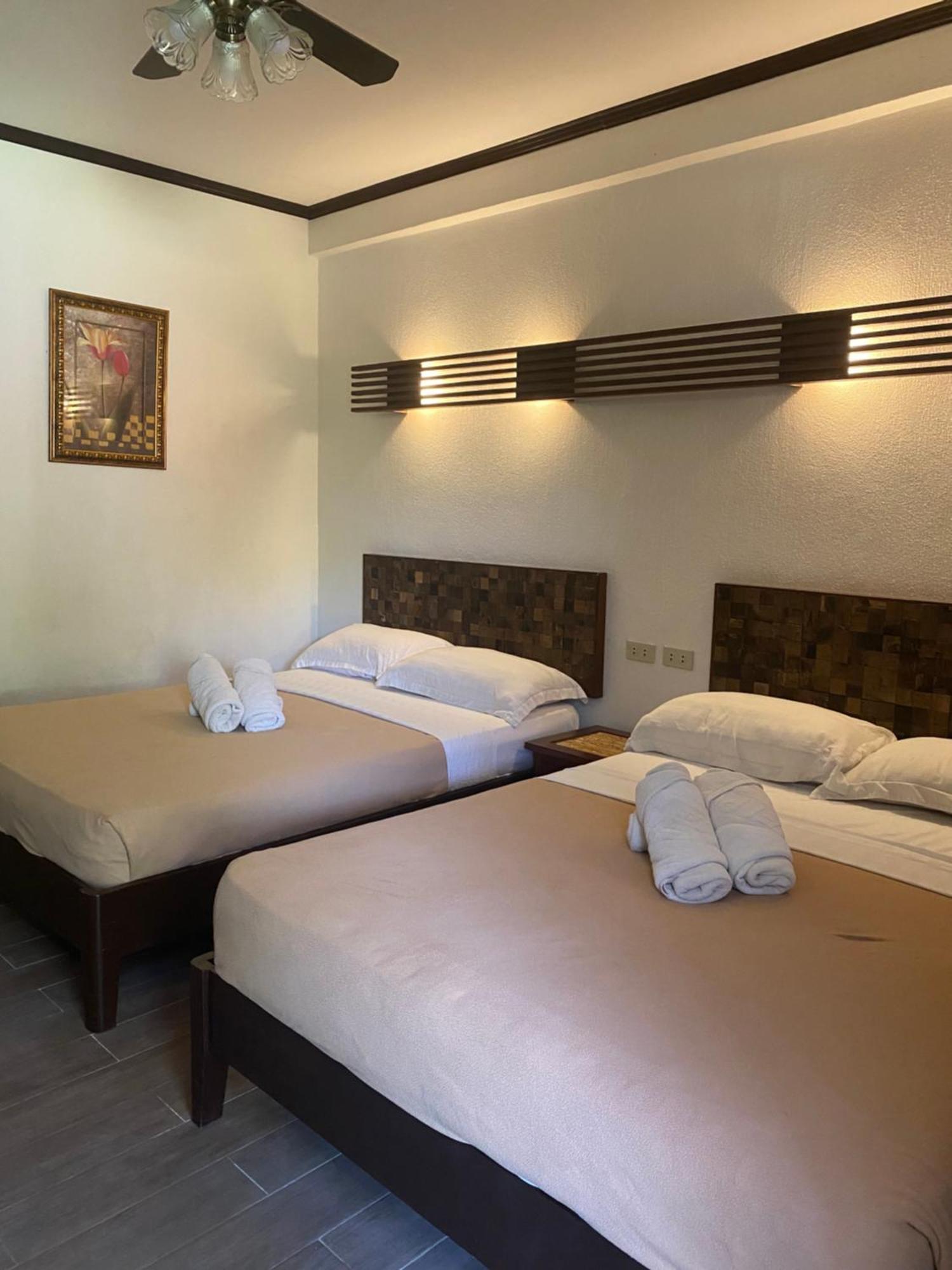 El Puerto Marina Beach Resort & Vacation Club Lingayen المظهر الخارجي الصورة